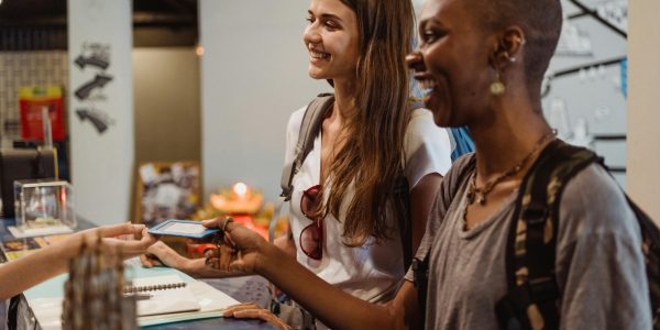 pexels-ketut-subiyanto-4907442